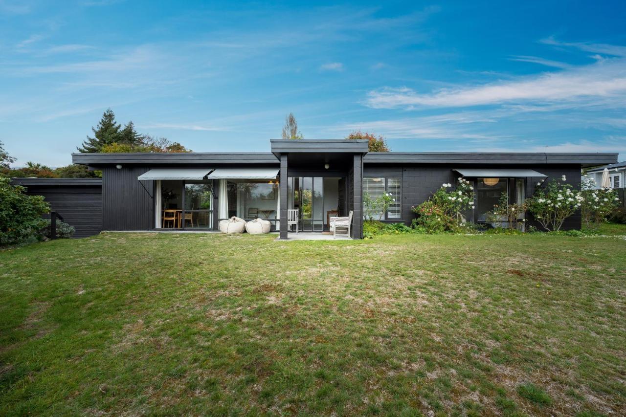 Henry'S Bach Villa Taupo Ngoại thất bức ảnh