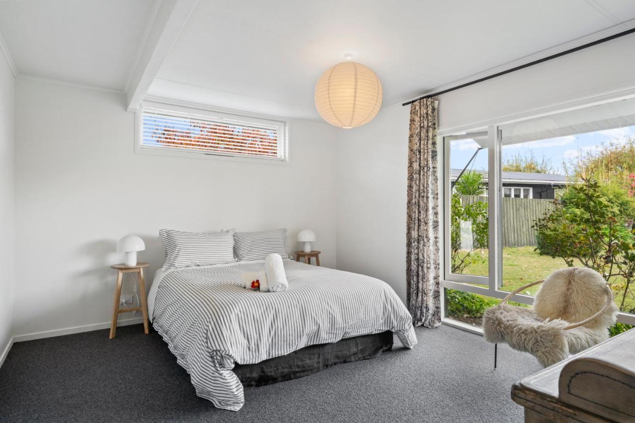 Henry'S Bach Villa Taupo Ngoại thất bức ảnh