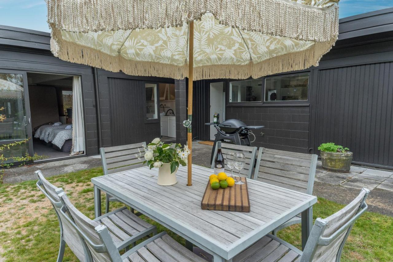 Henry'S Bach Villa Taupo Ngoại thất bức ảnh