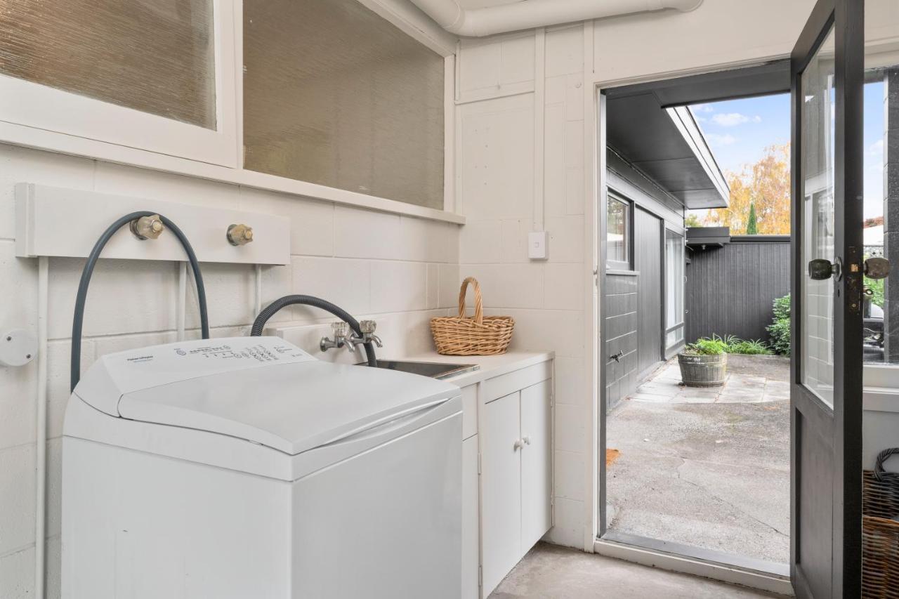Henry'S Bach Villa Taupo Ngoại thất bức ảnh