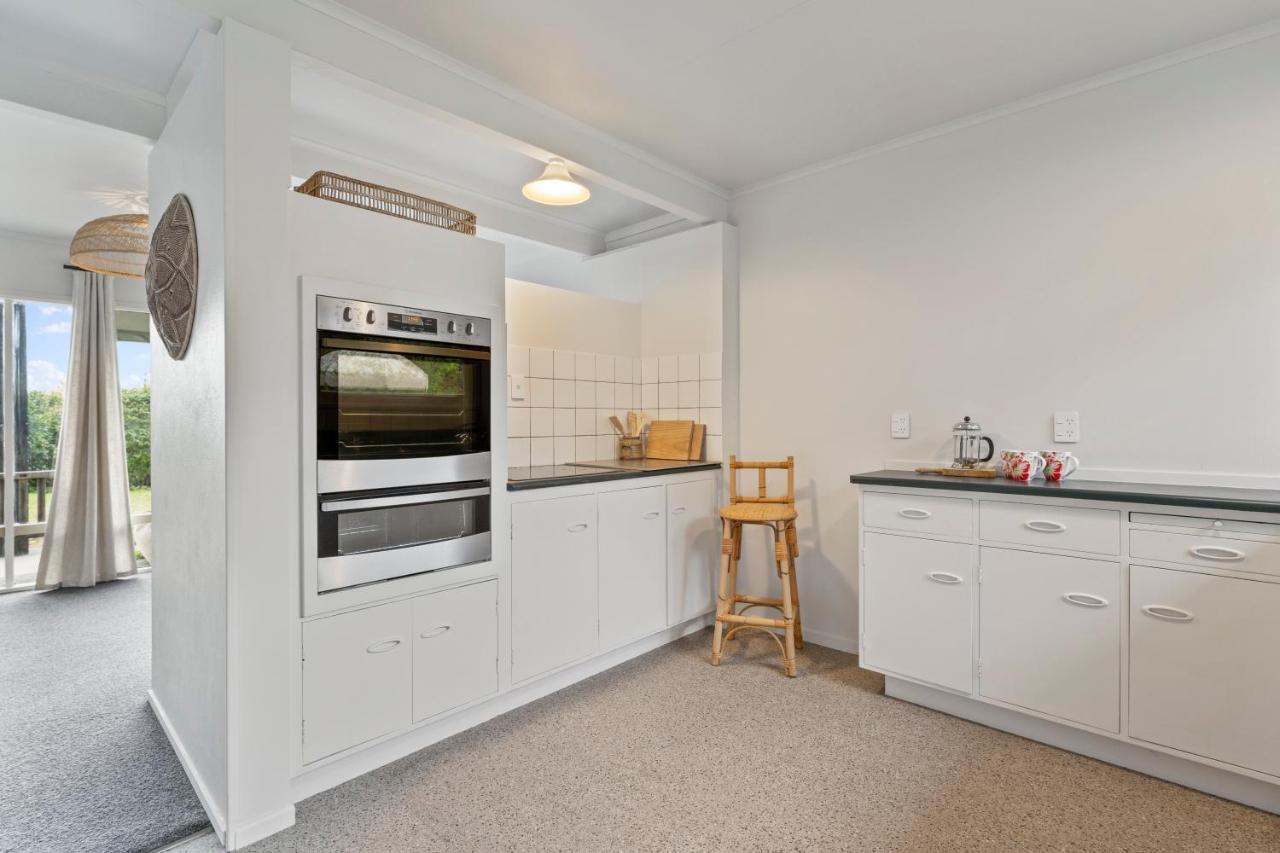 Henry'S Bach Villa Taupo Ngoại thất bức ảnh