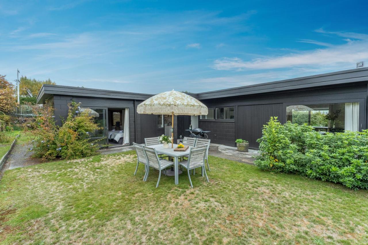 Henry'S Bach Villa Taupo Ngoại thất bức ảnh